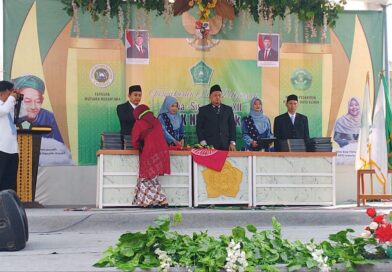 Hadir dalam Wisuda SMK NU 01 Belik .