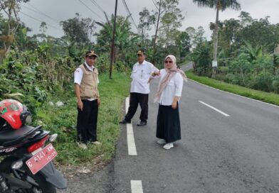 Pengecekan Jalan dan Drainase Belik Gombong Berjalan Lancar
