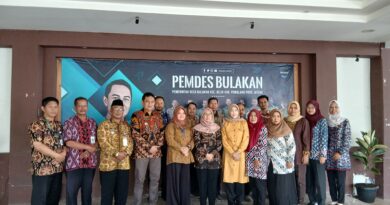 Camat Belik Dampingi Kunjungan Ketua TP PKK Kab. Pemalang dalam  Rhapsodi Awards 2025.
