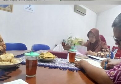 RAKOR Permohonan Bantuan Kendaraan Operasional untuk pecinta alam Sabawana. RAKOR Permohonan Bantuan Kendaraan Operasional untuk pecinta alam Sabawana.
