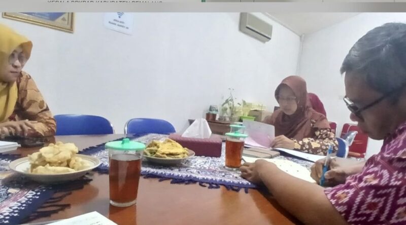 RAKOR Permohonan Bantuan Kendaraan Operasional untuk pecinta alam Sabawana. RAKOR Permohonan Bantuan Kendaraan Operasional untuk pecinta alam Sabawana.